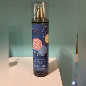 Cotton candy Clouds Bath and body works